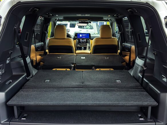 2025 Lexus LX 700h IV, белый, 19811600 рублей - вид 39
