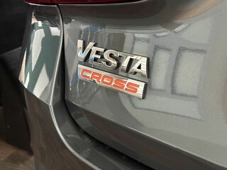 2026 Lada (ВАЗ) Vesta SW Cross I Рестайлинг (NG), серый, 2043000 рублей, вид 3
