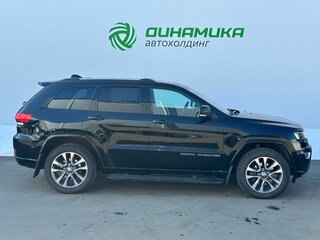 2018 Jeep Grand Cherokee IV (WK2) Рестайлинг, чёрный, 2410000 рублей, вид 4