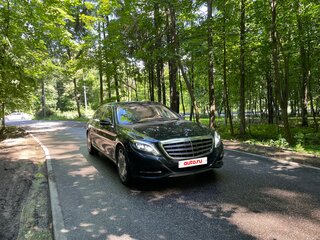 2017 Mercedes-Benz Maybach S-Класс 500 I (X222), чёрный, 3500000 рублей, вид 2