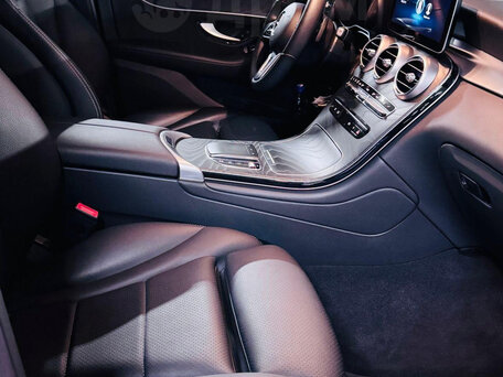 2021 Mercedes-Benz GLC 200 I (X253) Рестайлинг, серый, 5080000 рублей, вид 5