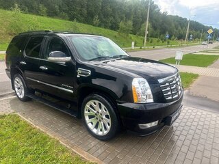 2011 Cadillac Escalade III, чёрный, 2400000 рублей, вид 3