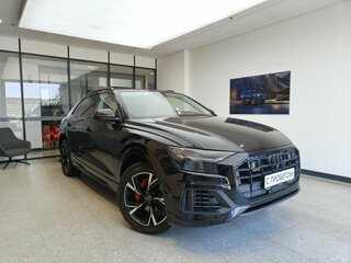 2019 Audi Q8 55 TFSI I (4M), чёрный, 4970000 рублей, вид 3