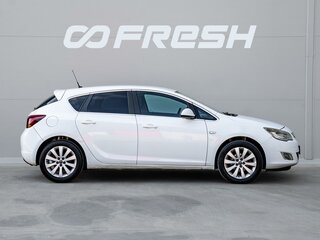 2011 Opel Astra J, белый, 700000 рублей, вид 5