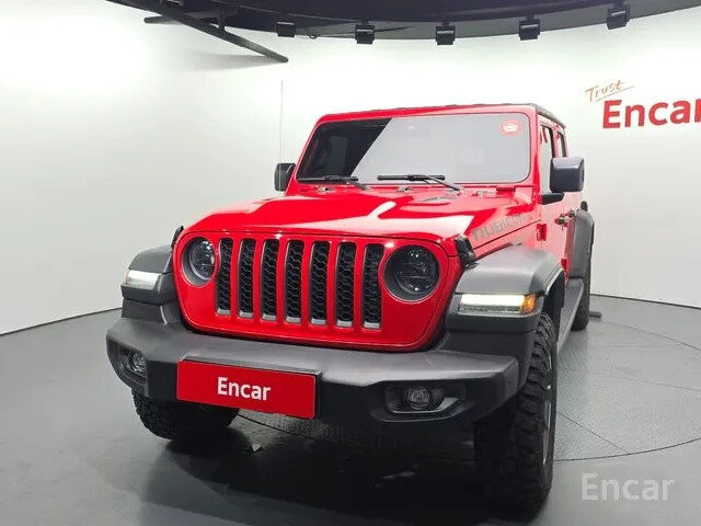 Открыть фотографии: Jeep Gladiator II (JT) Рестайлинг