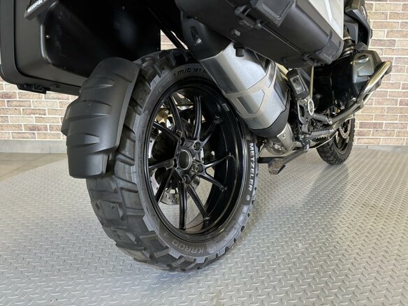 2020 BMW R 1250 GS, чёрный, 1467000 рублей - вид 17