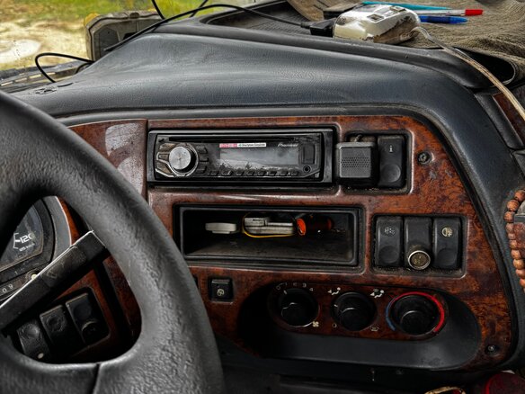 1999 DAF XF, красный, 590000 рублей - вид 5