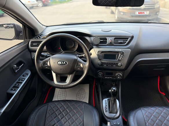 2015 Kia Rio 6-speed III, серый, 900000 рублей - вид 13