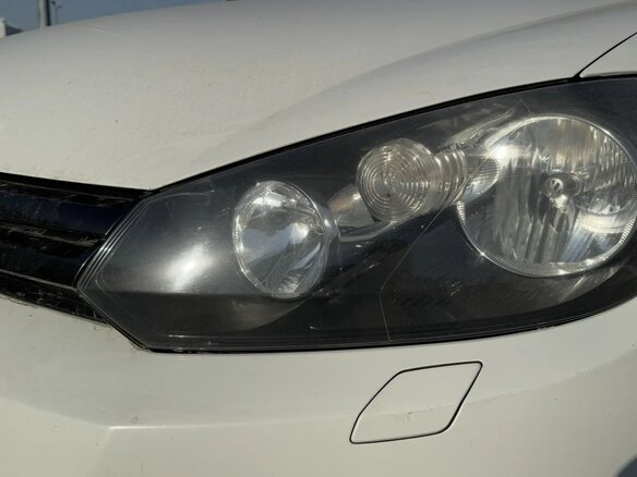 2012 Volkswagen Golf VI, белый, 860000 рублей - вид 10