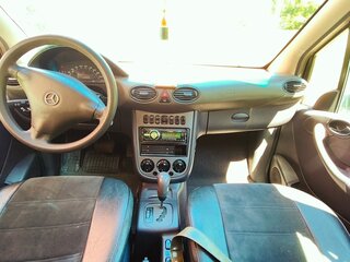 2002 Mercedes-Benz A-Класс 140 I (W168) Рестайлинг, чёрный, 260000 рублей, вид 5