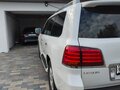 2008 Lexus LX 570 III, белый, 3150000 рублей - вид 2