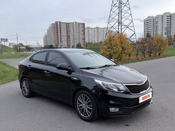 2016 Kia Rio III Рестайлинг, чёрный - вид 1