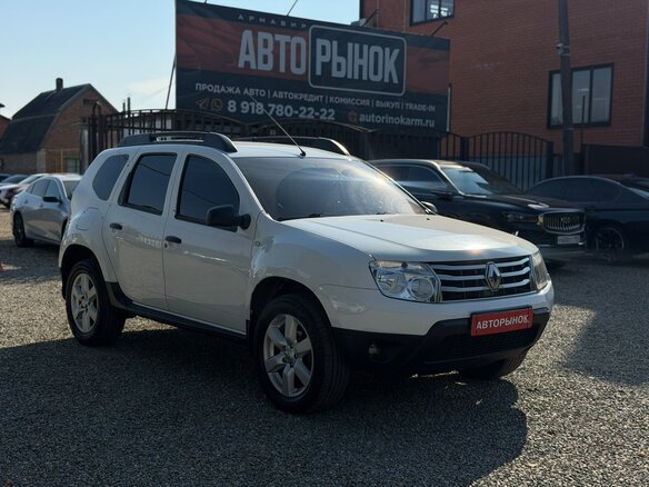 2014 Renault Duster I, белый, 720000 рублей