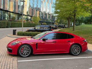 2020 Porsche Panamera GTS II, красный, 8150000 рублей, вид 2