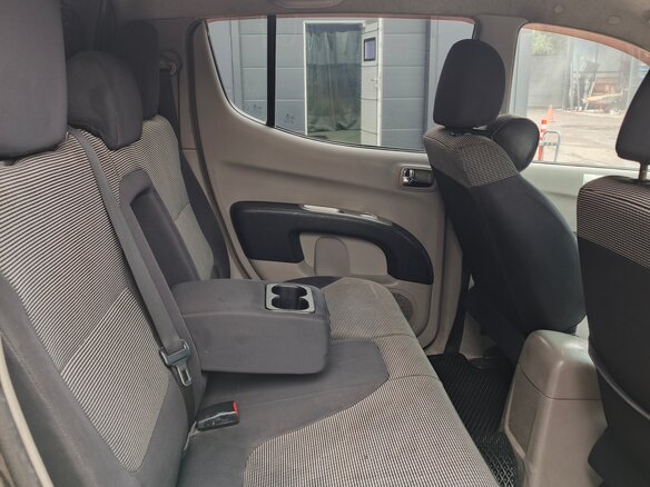2007 Mitsubishi L200 IV, чёрный - вид 12