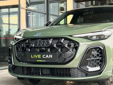 2026 Audi Q5 45 TFSI III (GU), зелёный, 8400000 рублей, вид 3