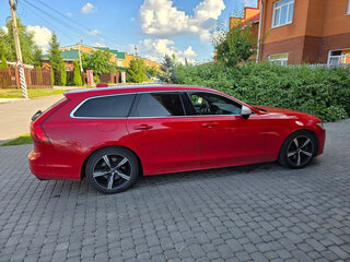 2019 Volvo V90 II, красный, 2750000 рублей, вид 4