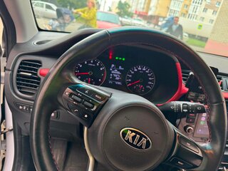 2021 Kia Rio X IV Рестайлинг, белый, 1750000 рублей, вид 5