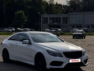 2013 Mercedes-Benz E-Класс 250 IV (W212, S212, C207) Рестайлинг, белый, 1890000 рублей, вид 4