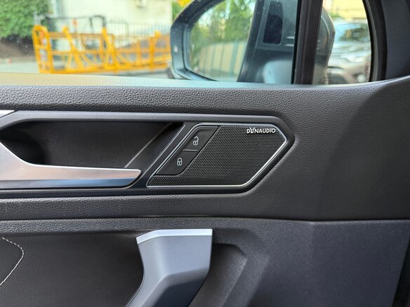 2019 Volkswagen Tiguan Allspace II, серый, 3400000 рублей - вид 6