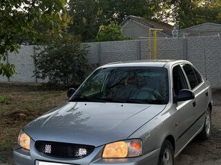 2004 Hyundai Accent ТагАЗ II, серебристый, 415000 рублей, вид 1