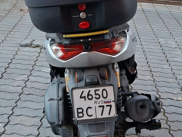 2022 Yamaha NMAX, серебристый, 420000 рублей - вид 1