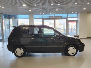 1998 Toyota Raum I, чёрный, 299000 рублей, вид 4