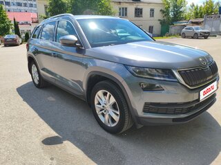 2021 Skoda Kodiaq I, серый, 3456000 рублей, вид 4