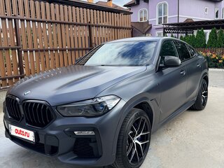 2021 BMW X6 40i III (G06), серый, 6000000 рублей, вид 1
