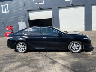 2018 Toyota Camry VIII (XV70), чёрный, 2300000 рублей, вид 5