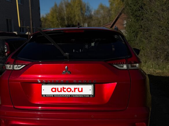 2021 Mitsubishi Eclipse Cross I Рестайлинг, красный, 2200000 рублей - вид 2