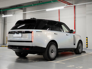 2024 Land Rover Range Rover D350 MHEV V, серый, 18500000 рублей, вид 4