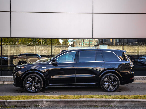2023 Li Auto (Lixiang) L9 44.5 kWh I, чёрный, 6499000 рублей - вид 8