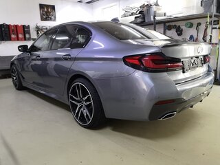 2020 BMW 5 серии 530d xDrive VII (G30/G31/G38) Рестайлинг, серый, 5750000 рублей, вид 3