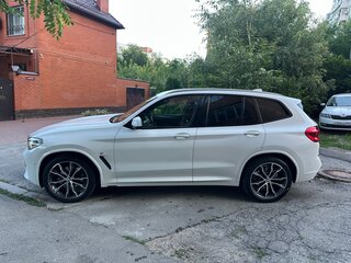 2021 BMW X3 20d xDrive III (G01), белый, 5300000 рублей, вид 4