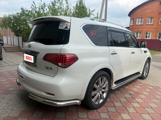 2013 Infiniti QX56 II, белый, 2400000 рублей, вид 4