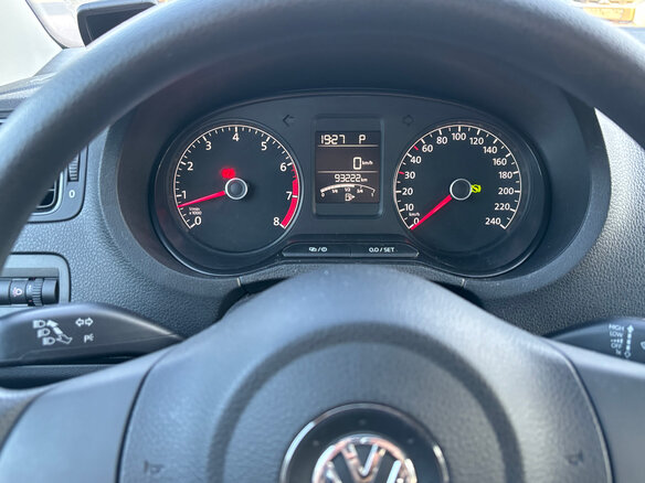 2014 Volkswagen Polo V, синий - вид 5