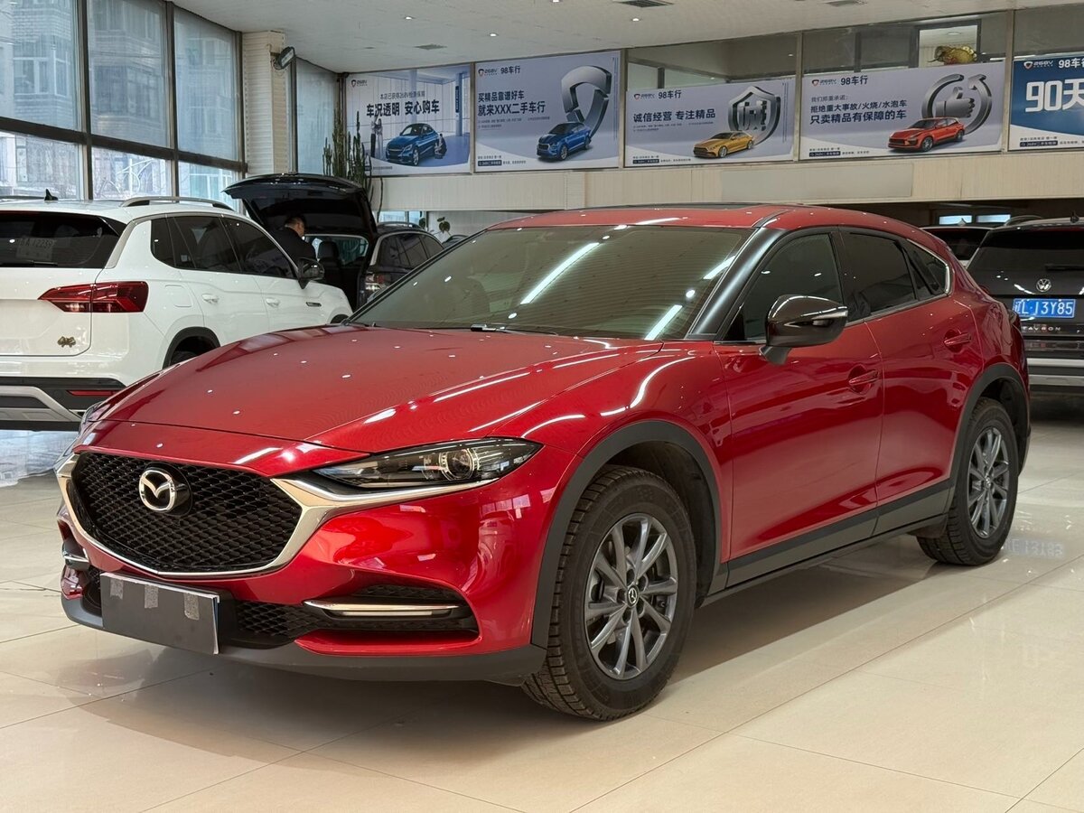 Открыть фотографии: Mazda CX-4 I Рестайлинг