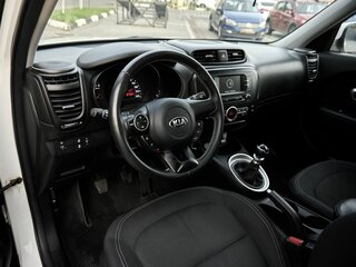 2018 Kia Soul II Рестайлинг, белый, 1299000 рублей, вид 5
