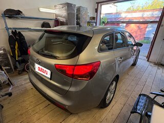 2015 Kia Ceed II, серебристый, 1350000 рублей, вид 4