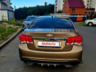 2013 Chevrolet Cruze I Рестайлинг, бежевый, 800000 рублей, вид 3