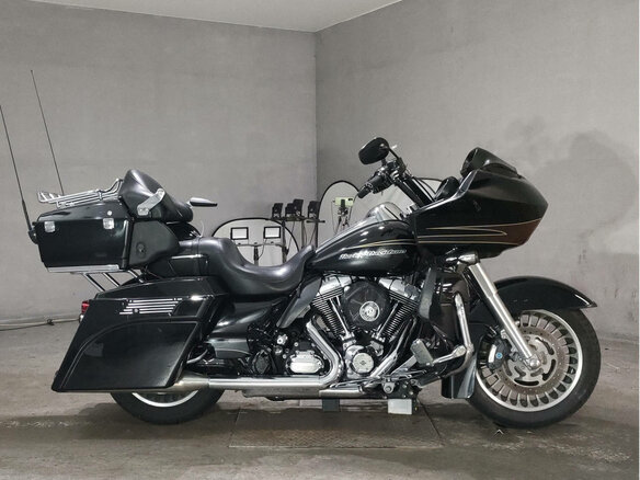 2010 Harley-Davidson Road Glide, чёрный, 799000 рублей