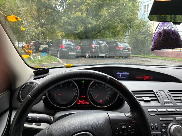 2010 Mazda 3 II (BL), серый, 720000 рублей - вид 4