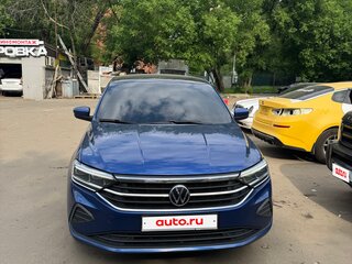 2020 Volkswagen Polo VI, синий, 1800000 рублей, вид 1