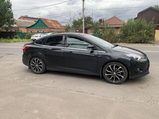 2011 Ford Focus III, чёрный, 900000 рублей, вид 2