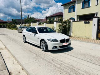 2013 BMW 5 серии 520d VI (F10/F11/F07) Рестайлинг, белый, 2550000 рублей, вид 2