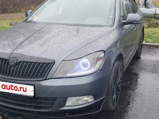 2012 Skoda Octavia II (A5) Рестайлинг, серый, 850000 рублей, вид 1