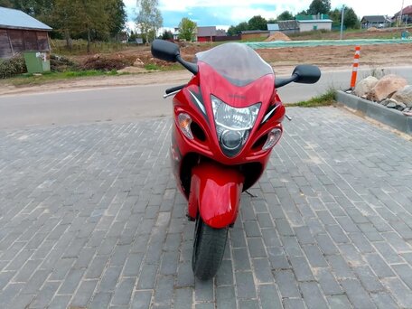 2012 Suzuki GSX 1400, красный, 900000 рублей, вид 2