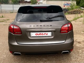 2010 Porsche Cayenne Diesel II (958), коричневый, 2300000 рублей, вид 5