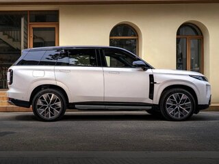 2026 GAC Trumpchi S7 I Рестайлинг, белый, 5350000 рублей, вид 3
